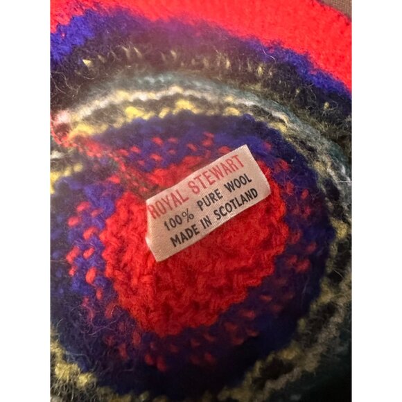 Hand-Knitted Scottish Beret Hat Royal Stewart 100% Pure Wool Red Green Multi - Picture 2 of 5